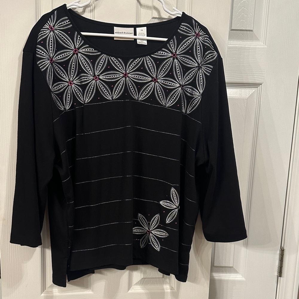 Alfred Dunner Black Embroidered Scoopneck Women's Top